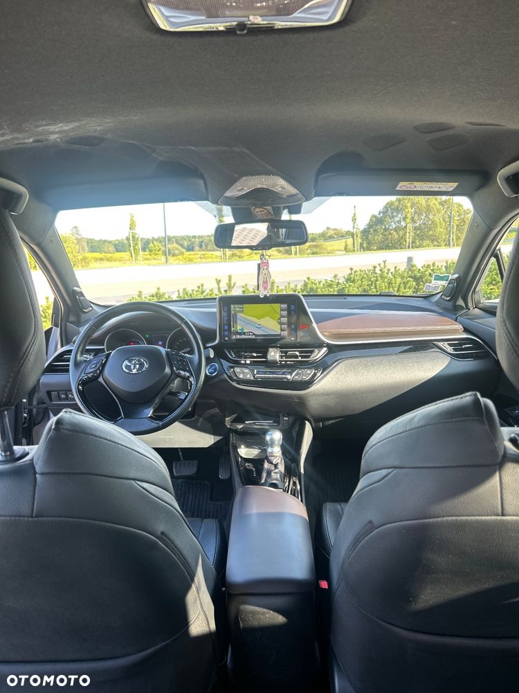 Toyota C-HR Business-Edition - 8