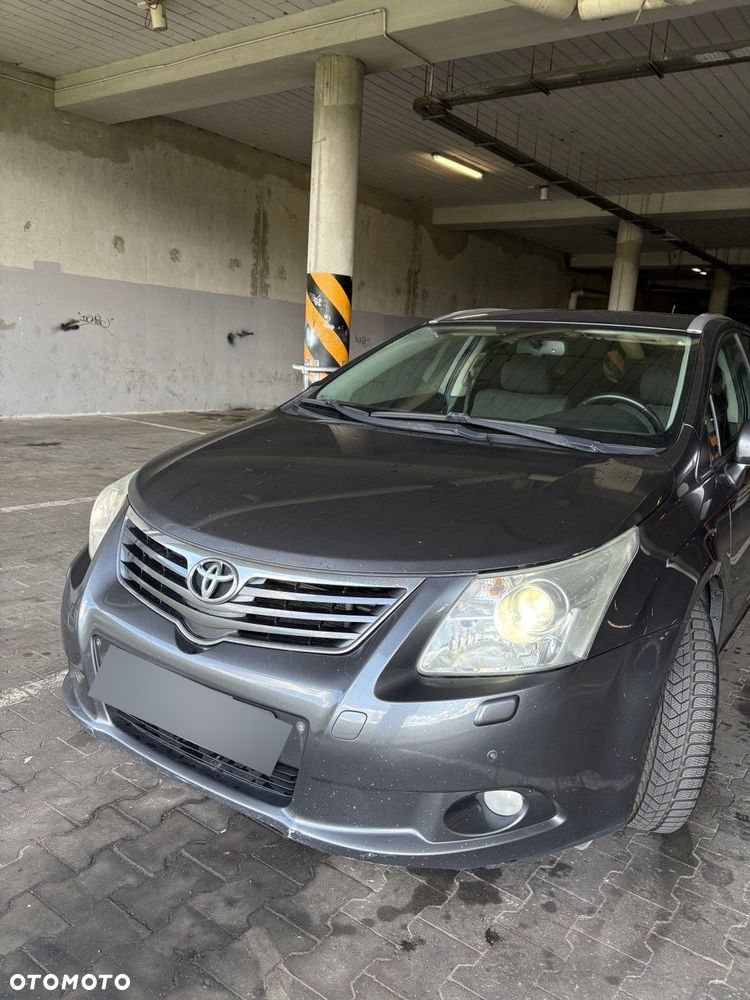 Toyota Avensis - 3