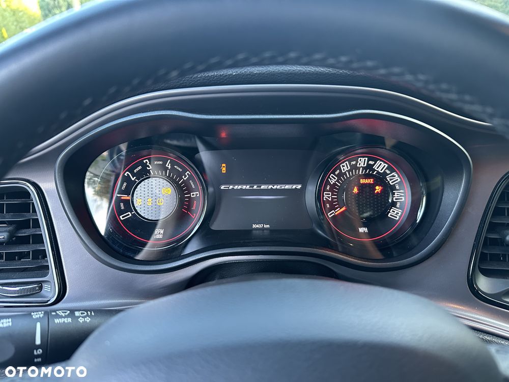 Dodge Challenger 3.6 SXT - 13