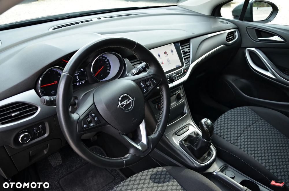 Opel Astra 1.4 Turbo Dynamic - 31