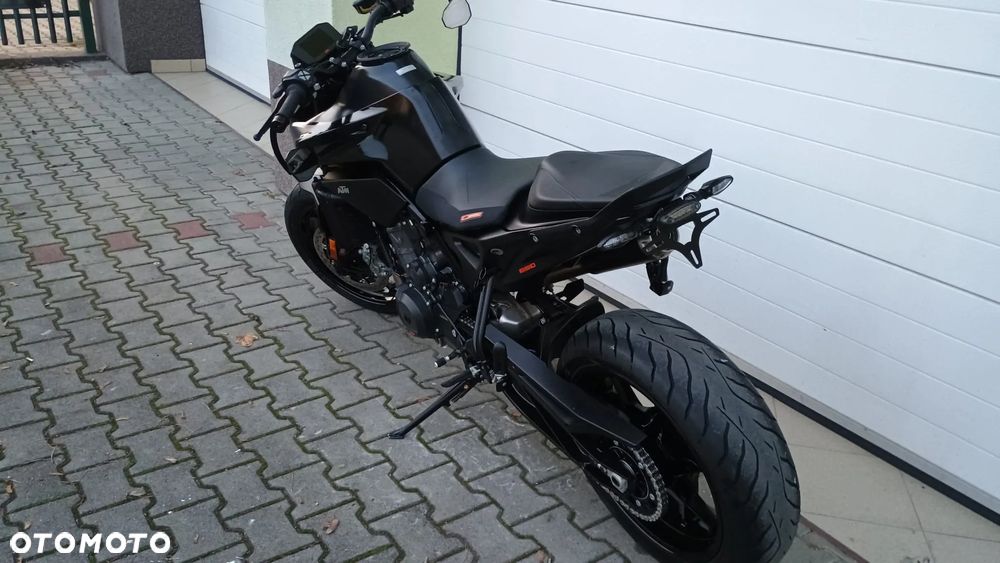 KTM Duke - 4