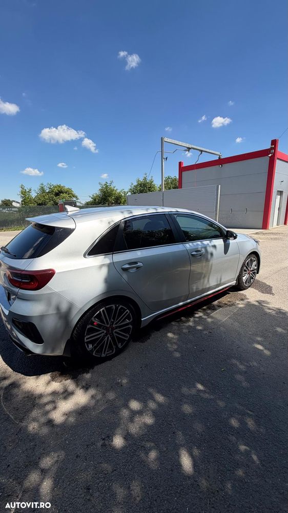 Kia Ceed 1.6 T-GDI 7DCT GT - 2