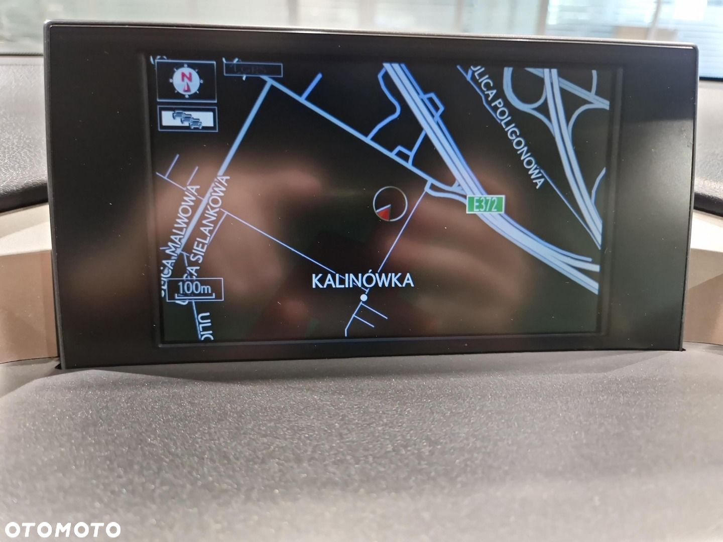 Lexus NX 300h Comfort AWD - 18