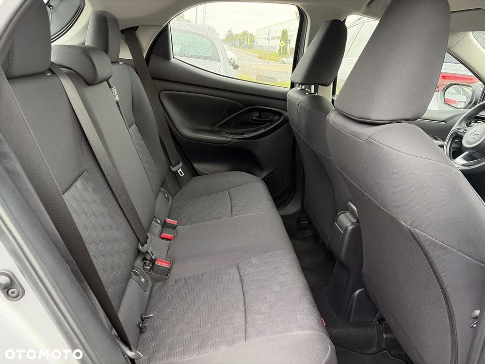 Mazda 2 - 15