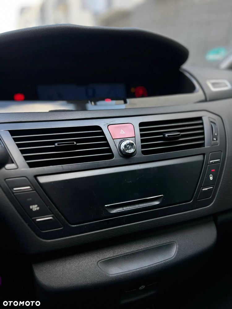 Citroën C4 Picasso - 16