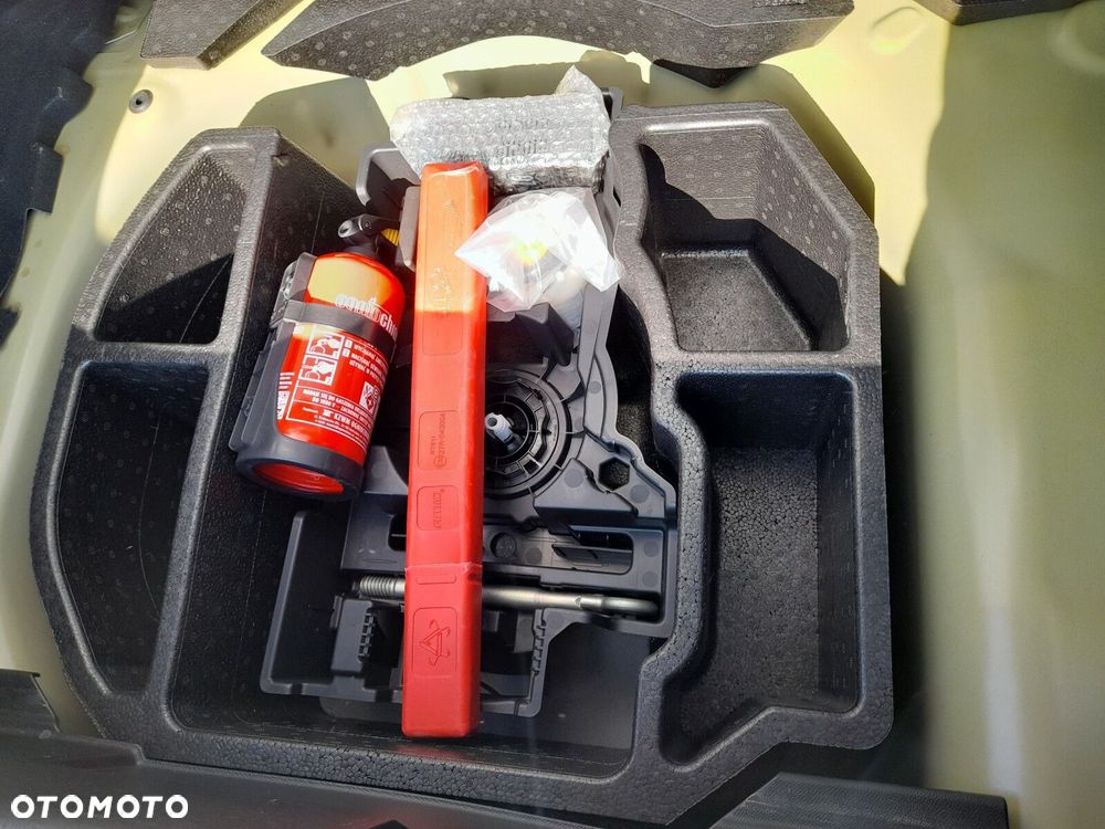 Peugeot 208 1.2 PureTech Active Pack S&S - 19