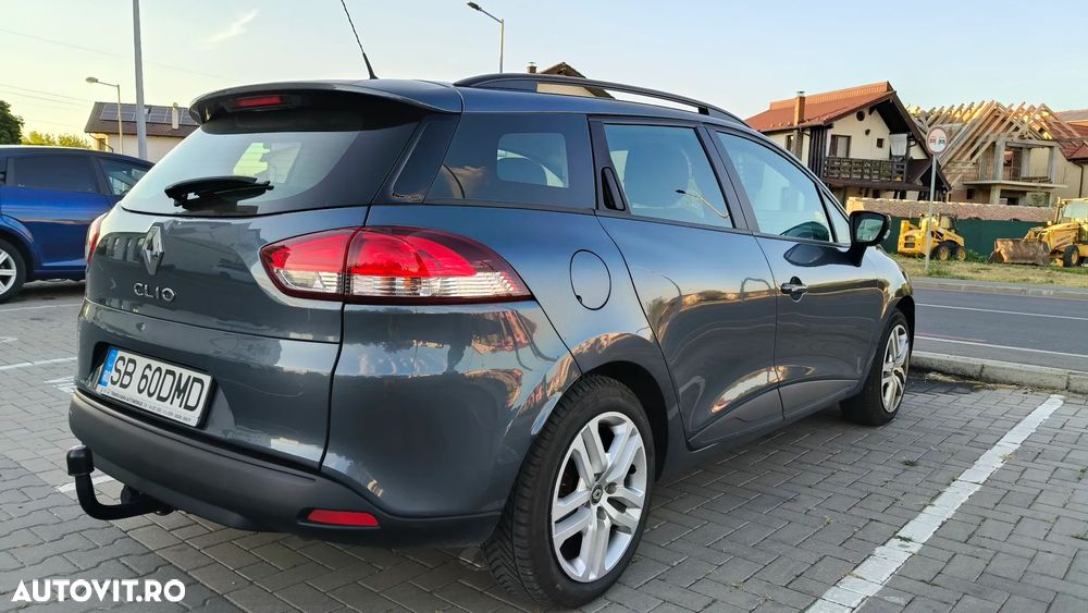 Renault Clio 2019 photo 2