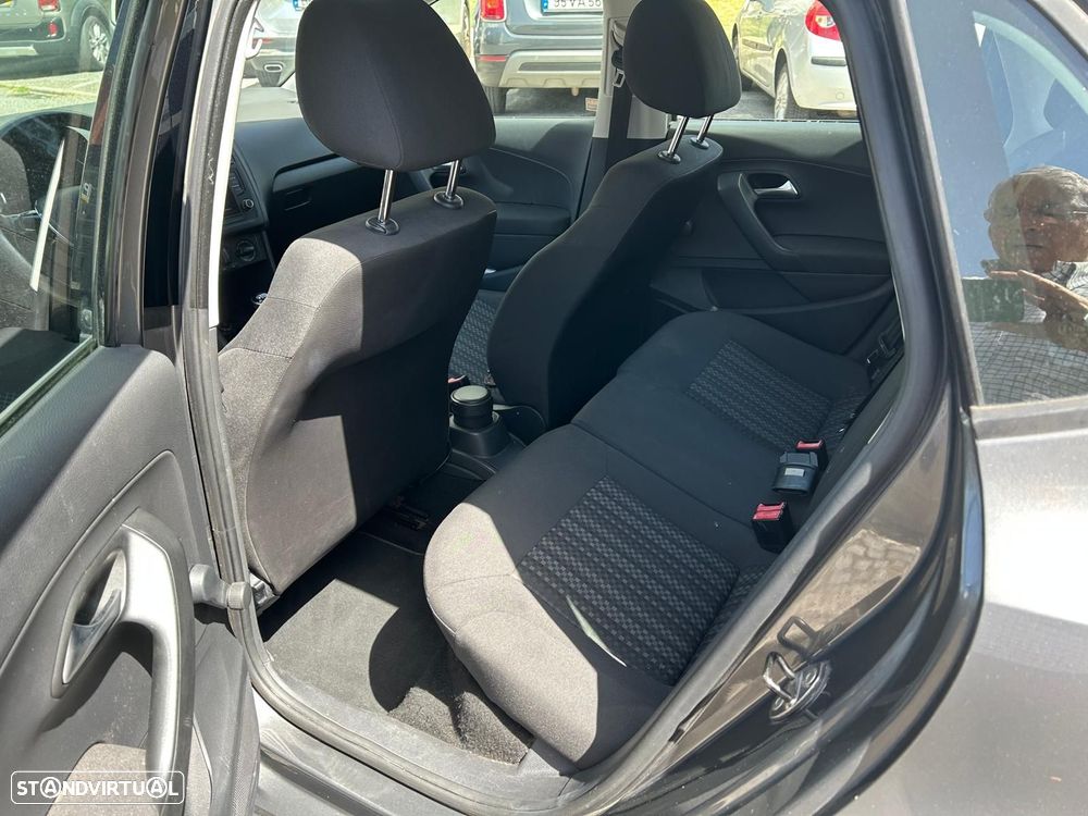 VW Polo 1.0 Trendline - 2