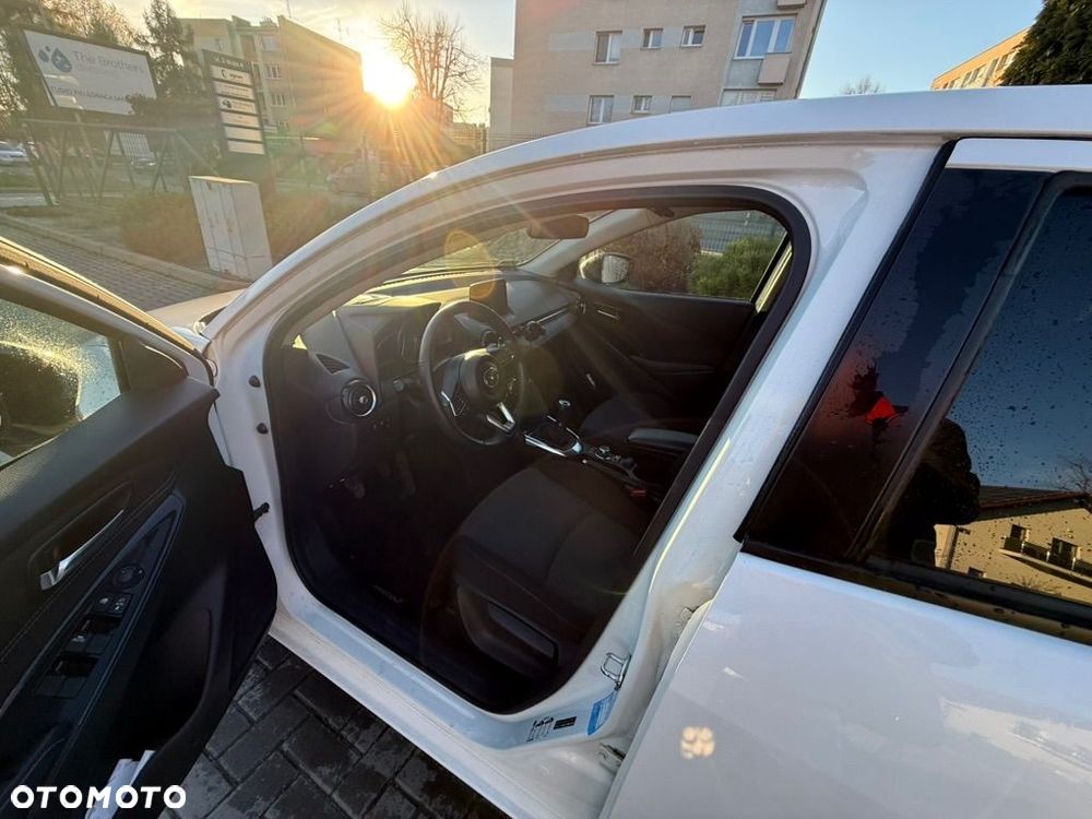 Mazda 2 1.5 Skypassion i-ELoop - 13