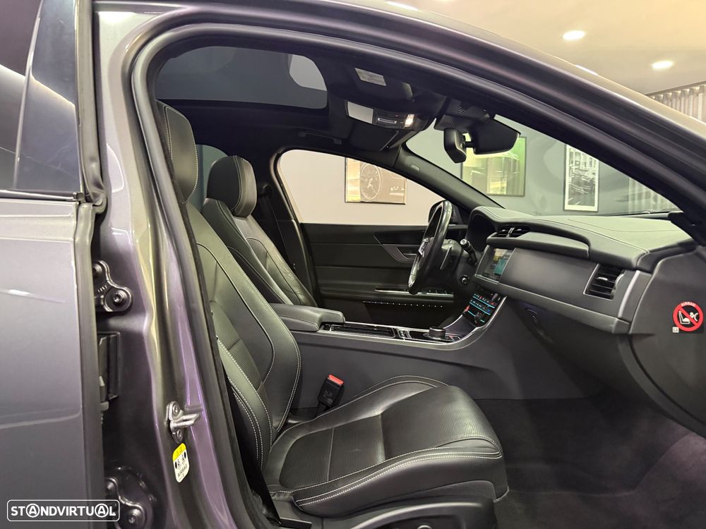 Jaguar XF Sportbrake 2.0 D R-Sport Aut. - 38