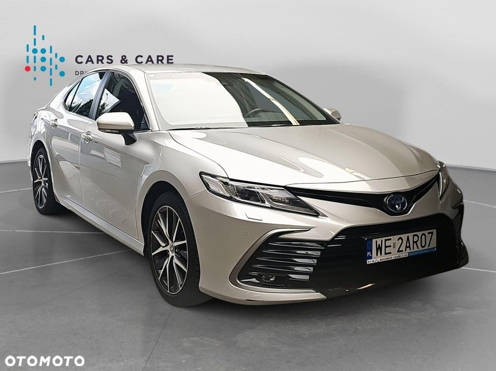 Toyota Camry 2023 photo 4