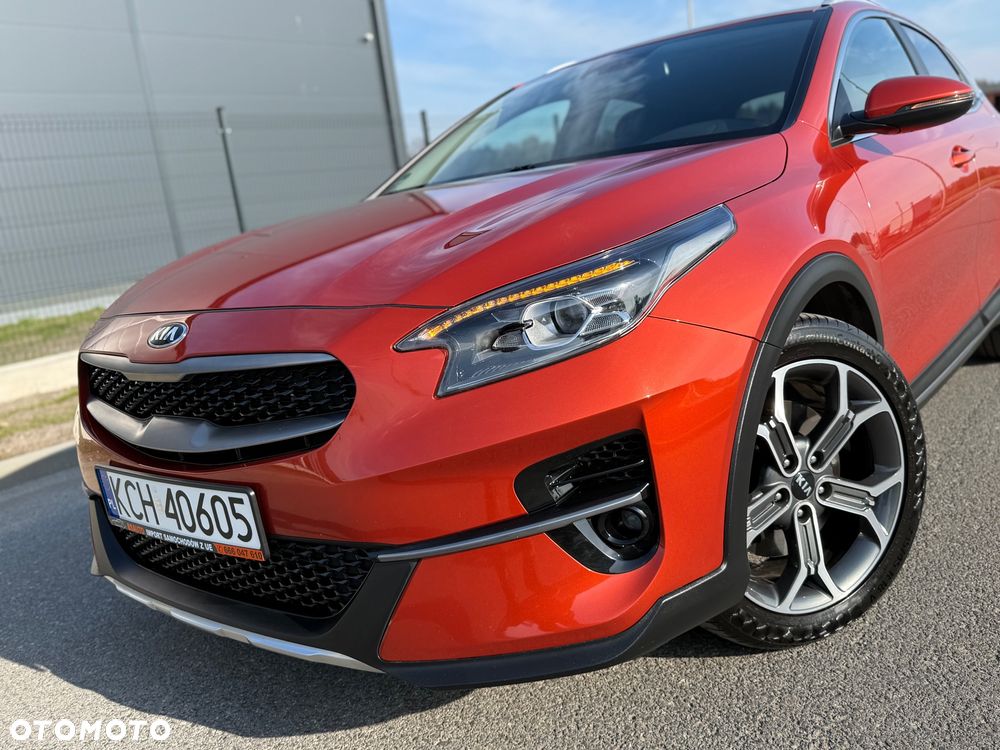 Kia XCeed 1.6 T-GDI L Business Line - 4