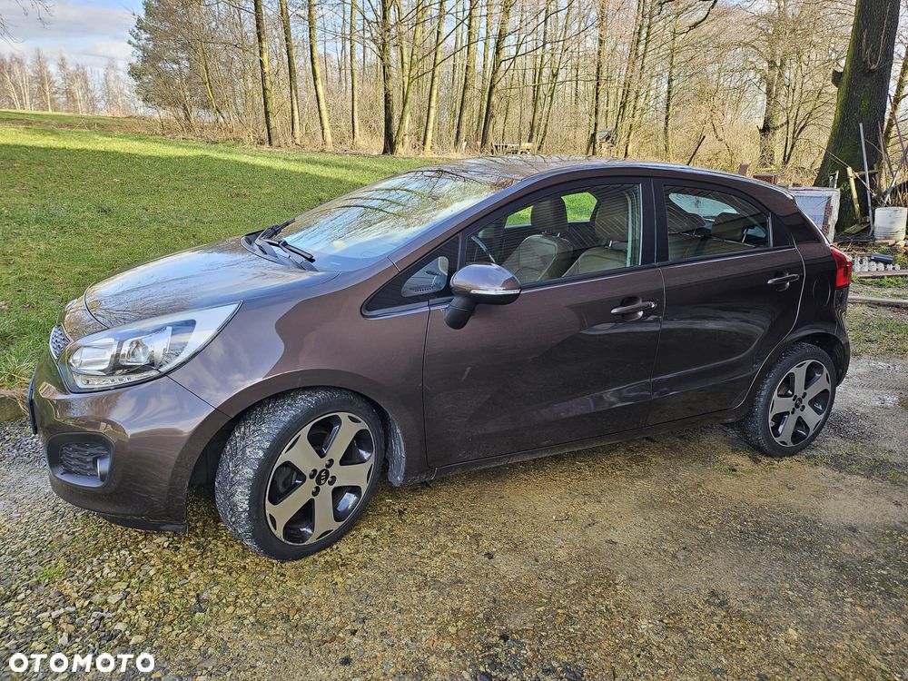 Kia Rio 1.4 Platinum Edition - 4