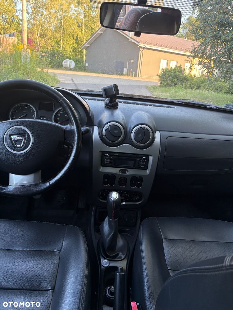 Dacia Duster 1.6 - 11