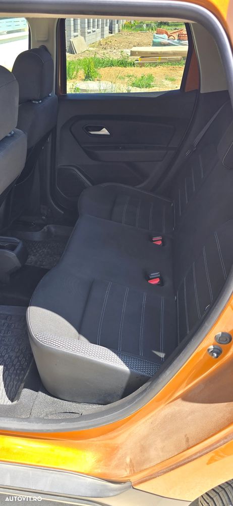 Dacia Duster 1.5 Blue dCi 4WD Prestige jante 17" - 11
