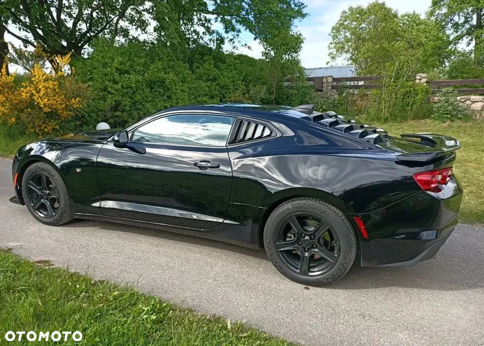 Chevrolet Camaro 2.0 - 10