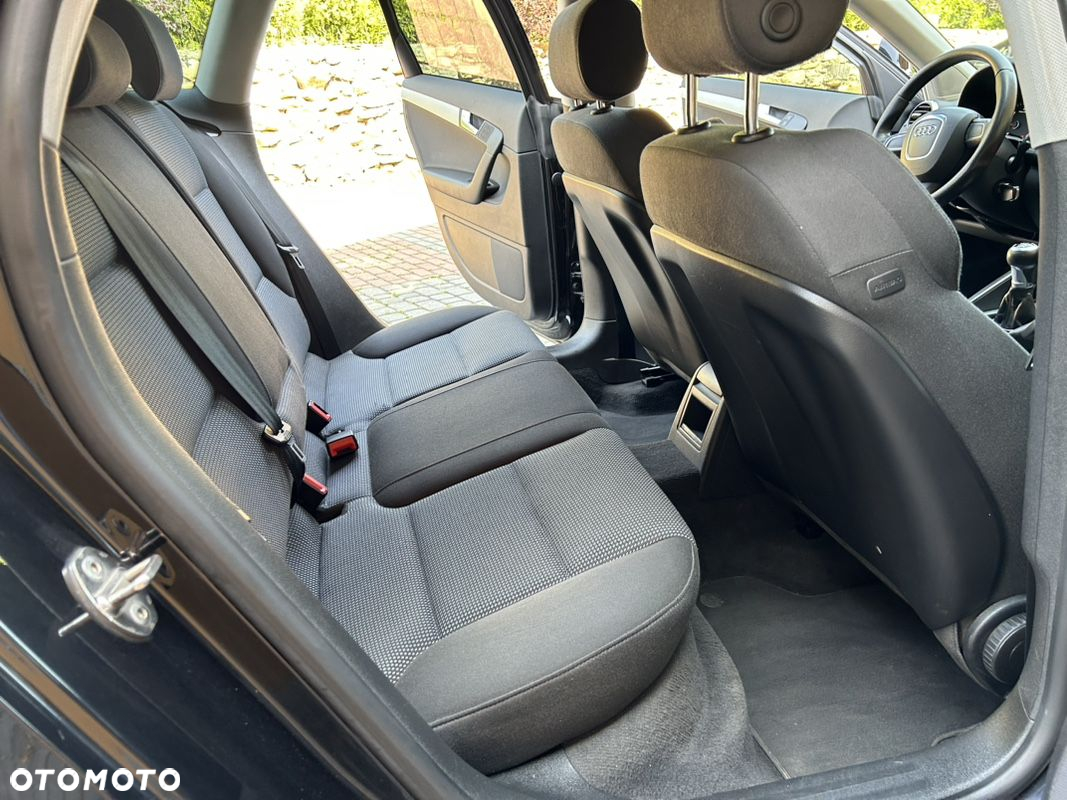 Audi A3 2.0 TDI Sportback DPF Attraction - 6
