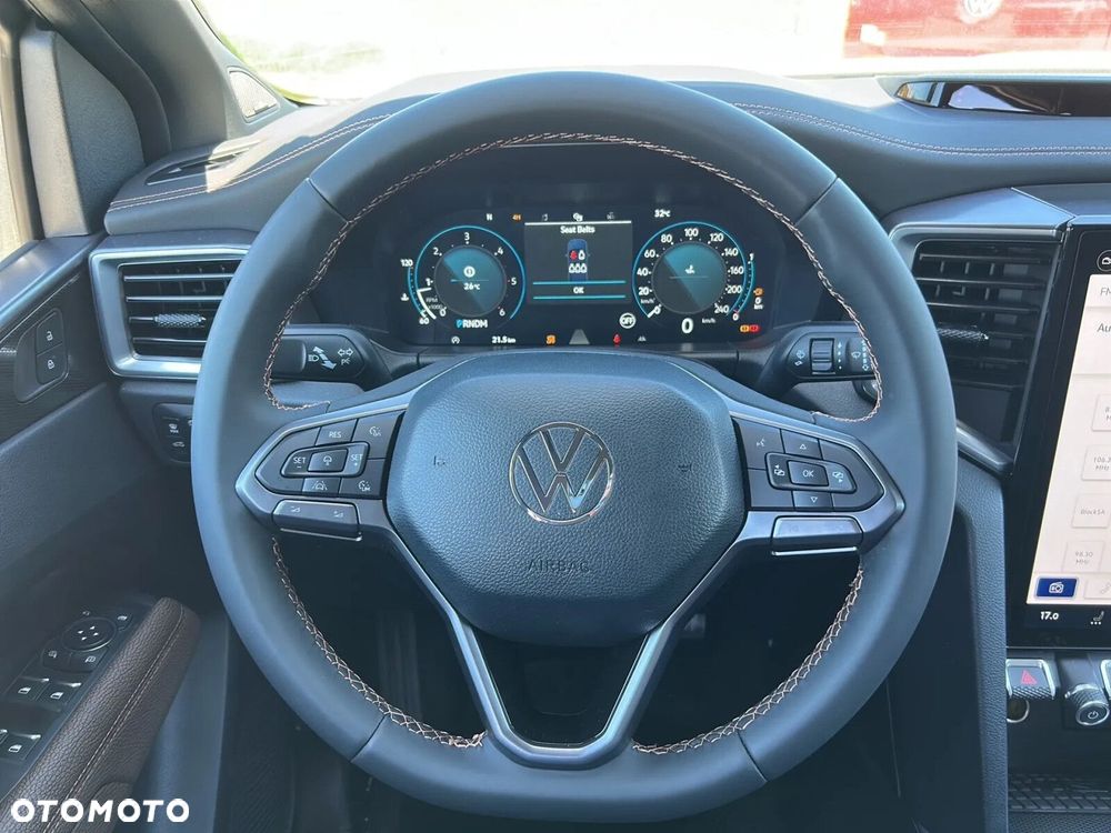 Volkswagen Amarok - 16