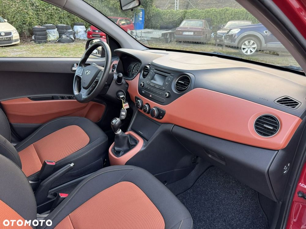 Hyundai i10 - 15