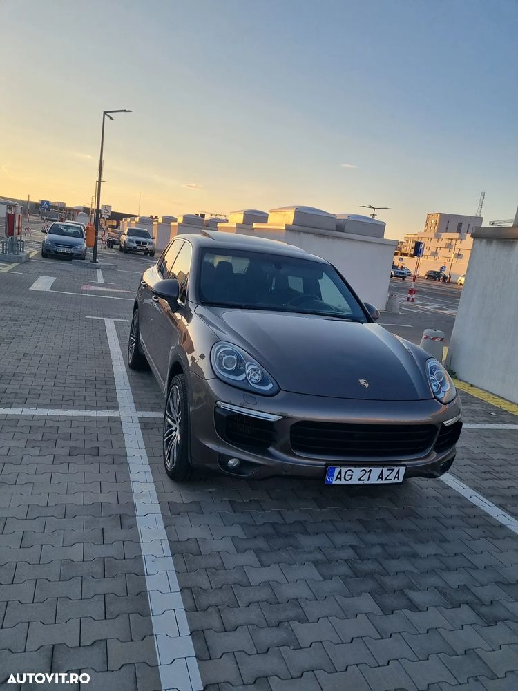 Porsche Cayenne 3.0 L - 13
