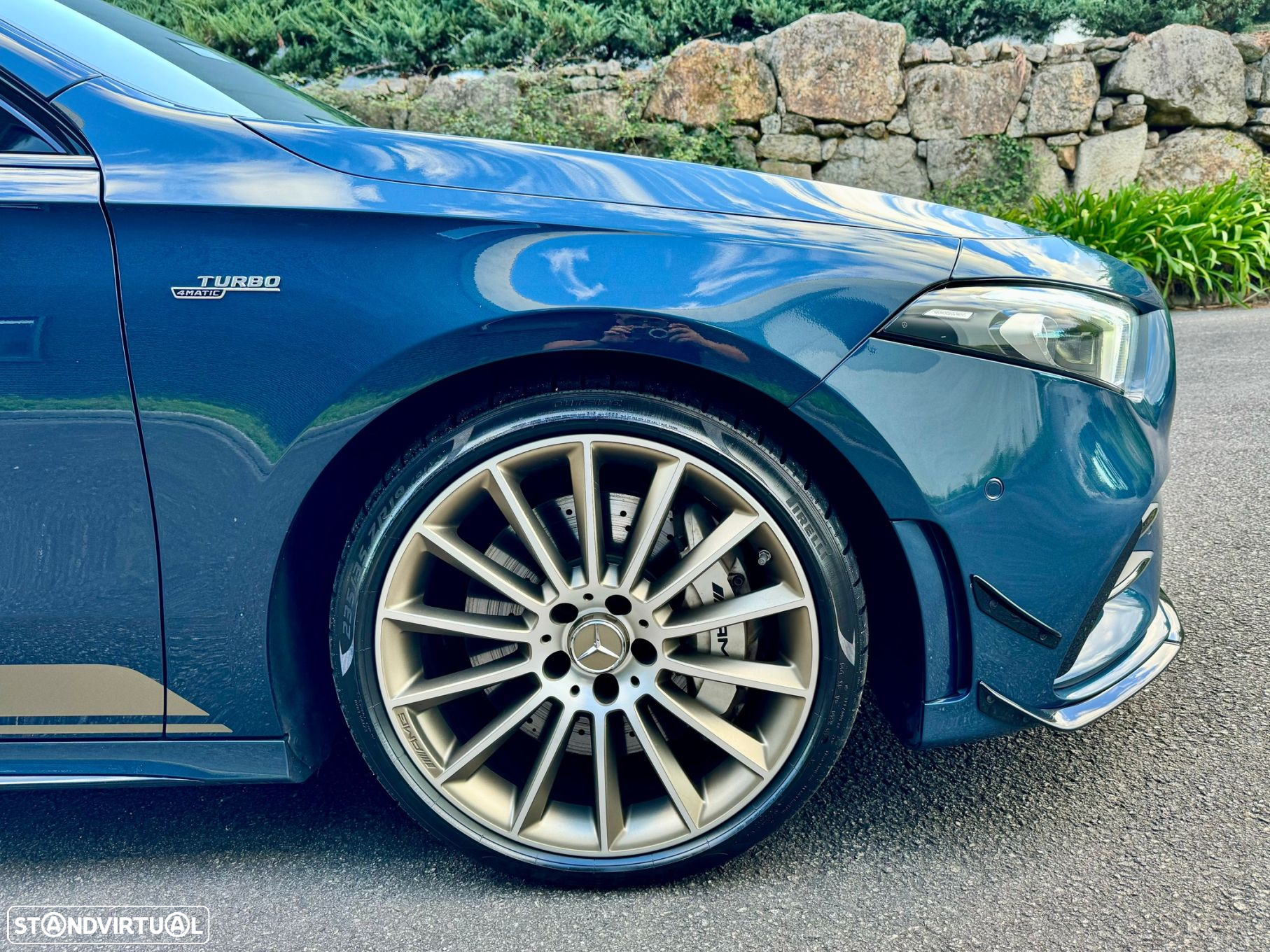 Mercedes-Benz A 35 AMG 4Matic Speedshift DCT 7G Edition 1 - 10