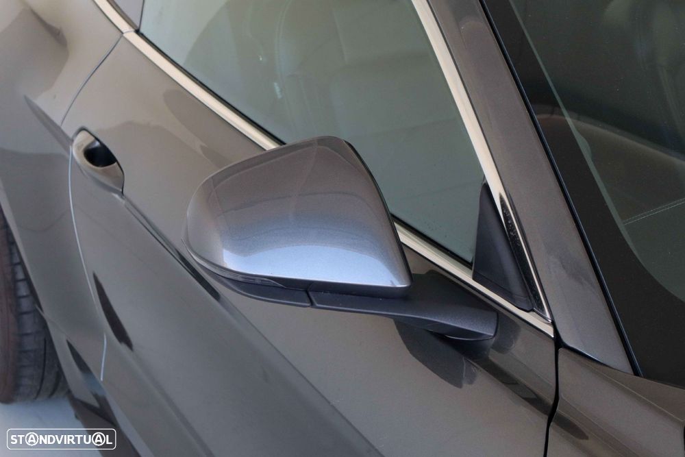 Ford Mustang 2.3i EcoBoost - 5