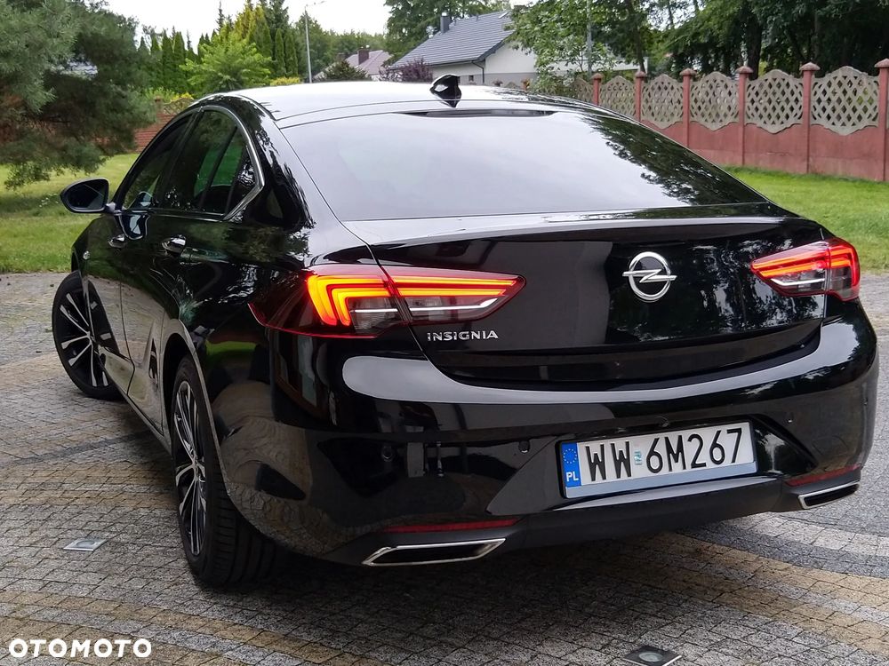 Opel Insignia 2.0 T Business Elegance S&S - 18