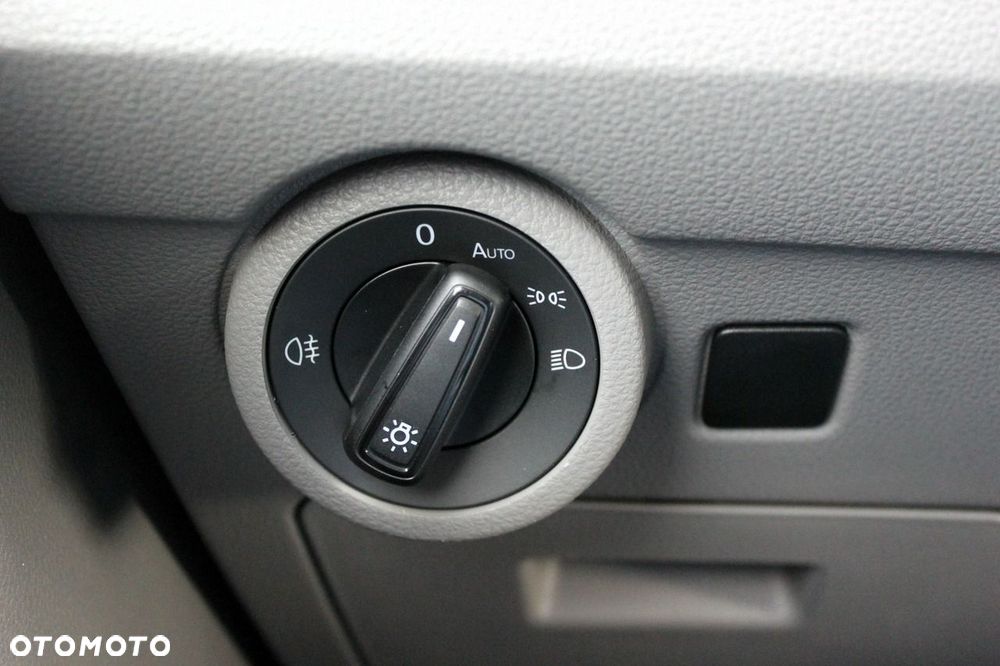 Volkswagen Transporter - 26
