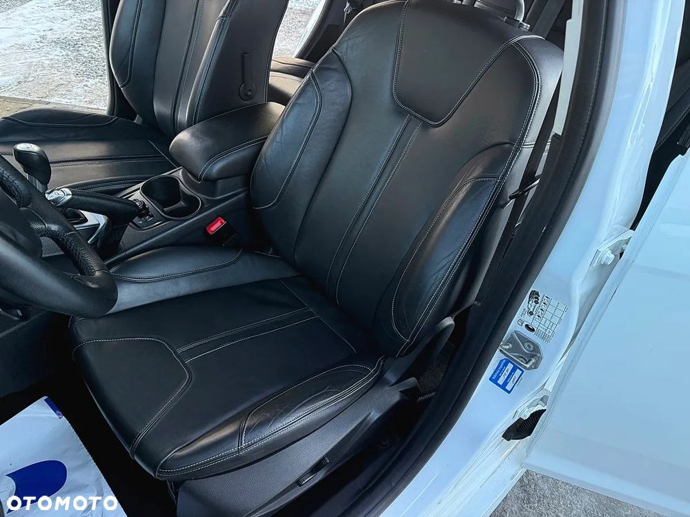 Ford Focus 1.6 EcoBoost Start-Stopp-System Titanium - 33