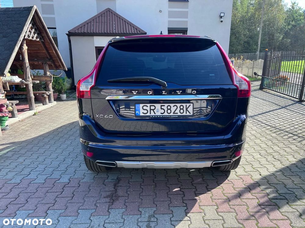 Volvo XC 60 - 6