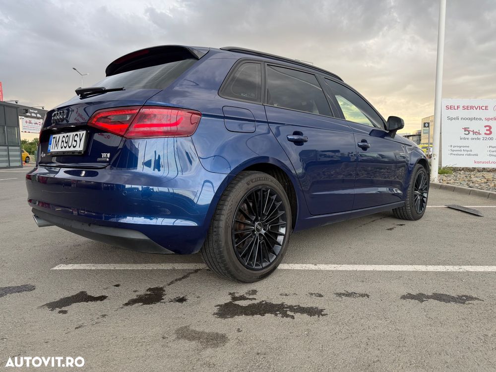 Audi A3 2.0 TDI (clean diesel) quattro Attraction - 18