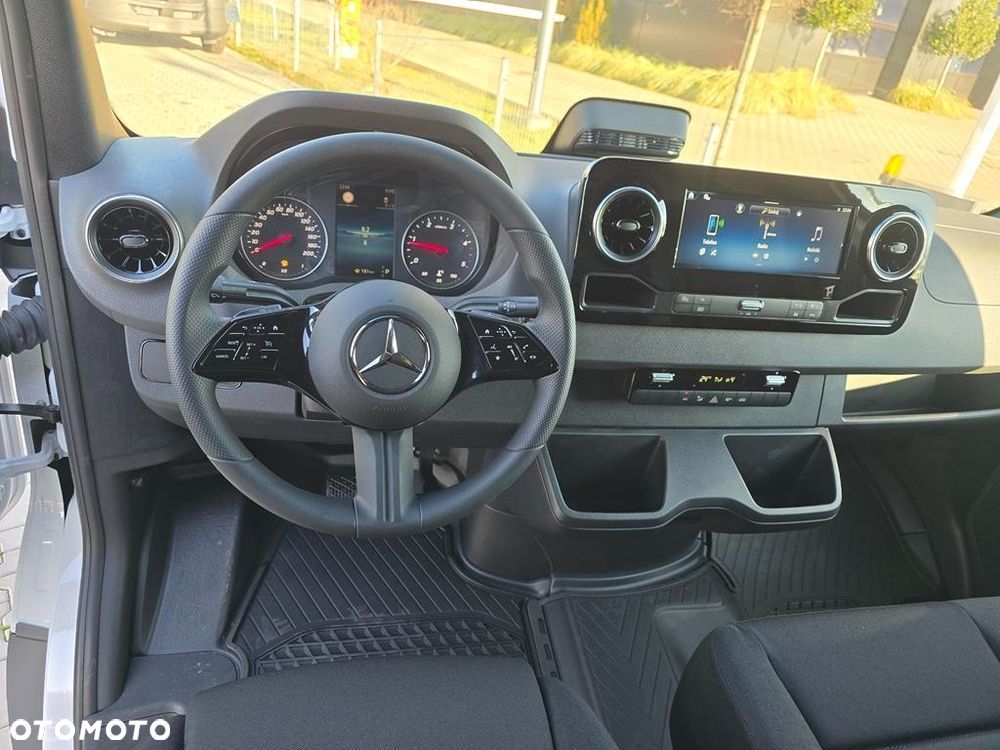 Mercedes-Benz Sprinter 317 CDI Long PRO 9G-Tronic - 20