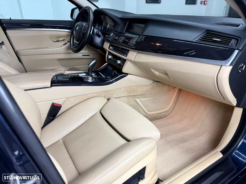 BMW 528 i Auto - 24