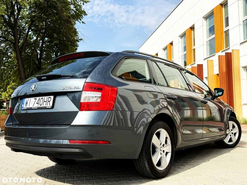 Skoda Octavia 1.4 TSI Ambition - 4