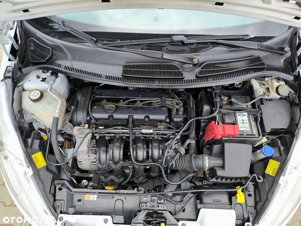 Ford Fiesta 1.4 Titanium EU5 - 20