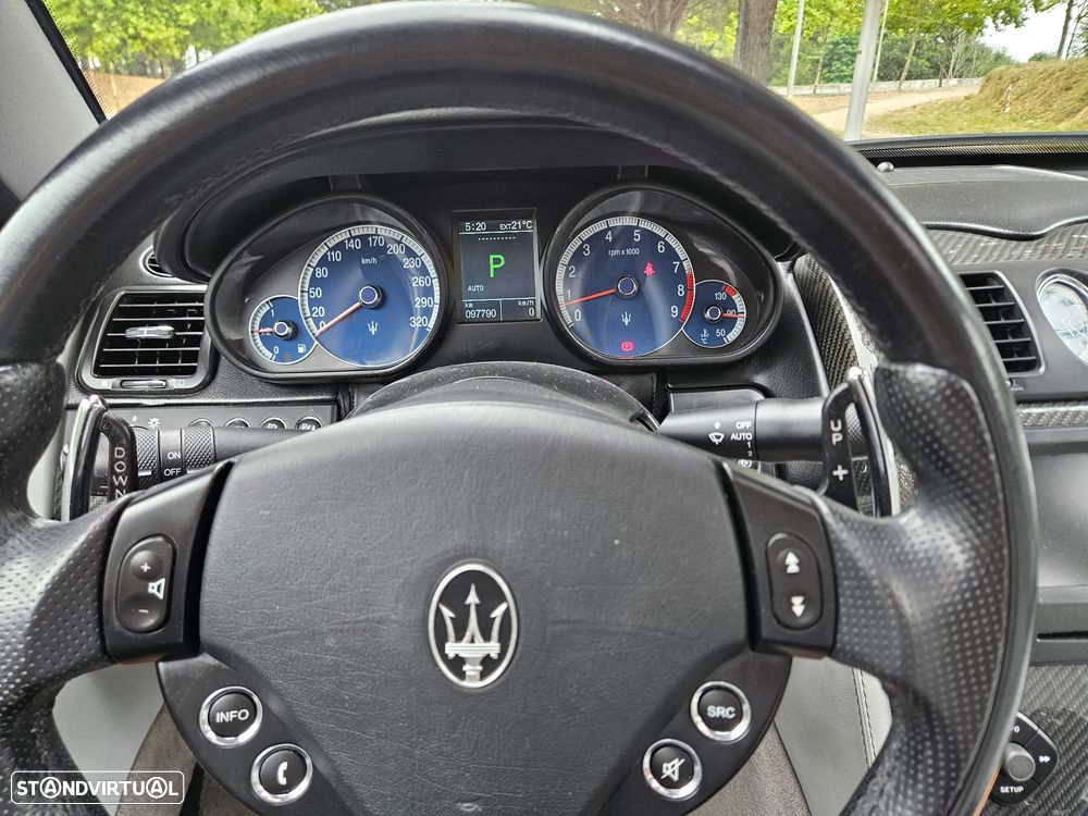 Maserati Quattroporte 4.2 V8 Sport GT Aut. - 15