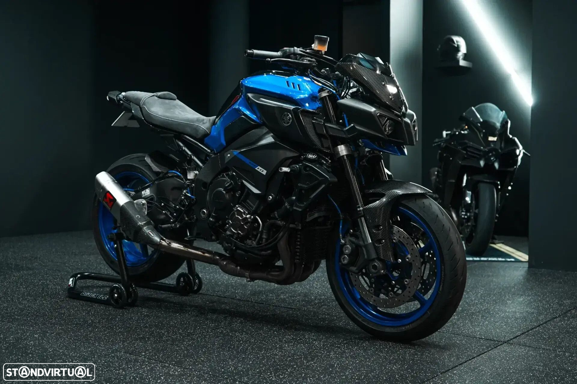 Yamaha MT-10 - 4