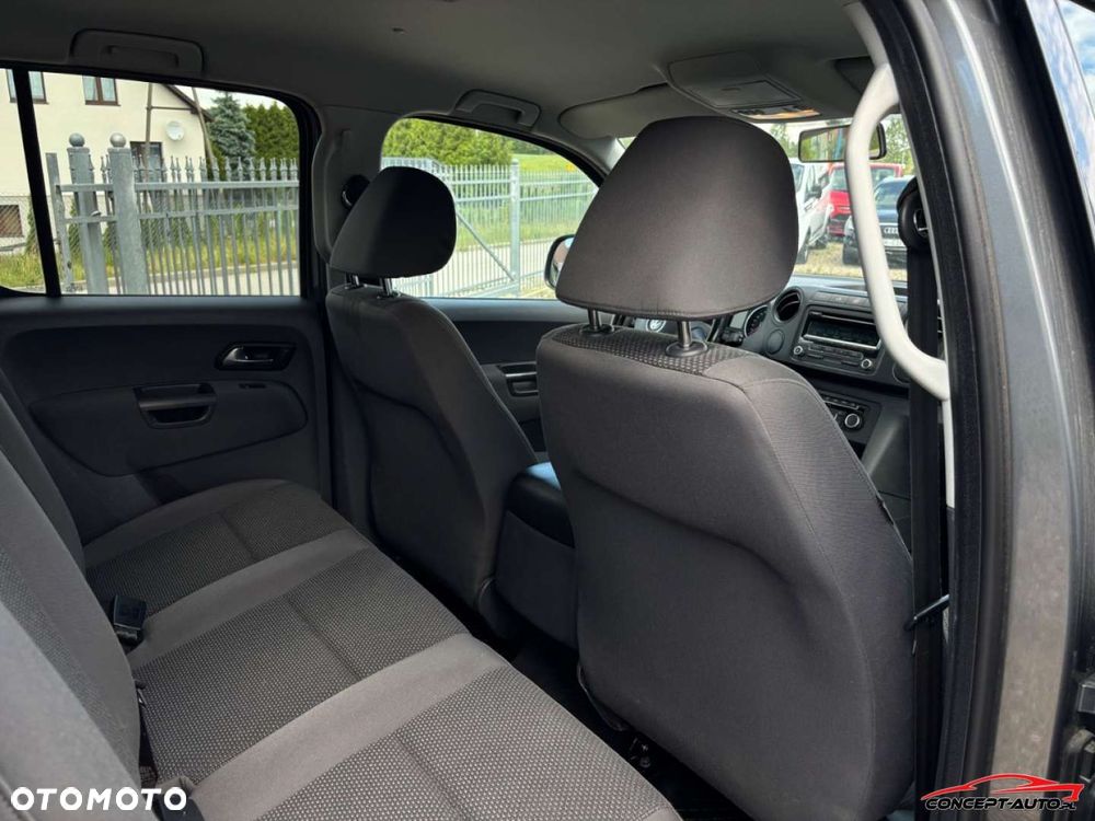 Volkswagen Amarok - 24