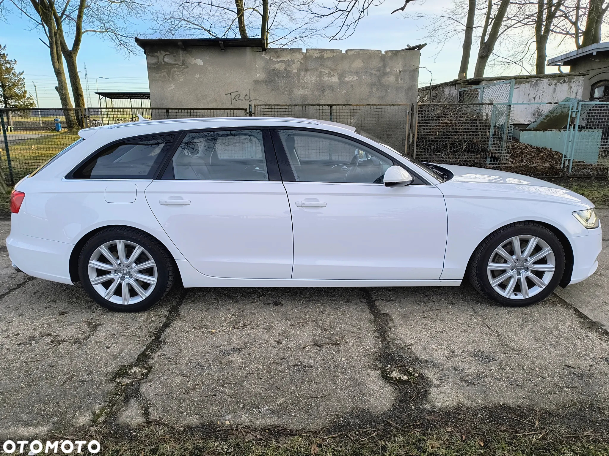 Audi A6 Avant 3.0 TDI DPF quattro tiptronic - 4