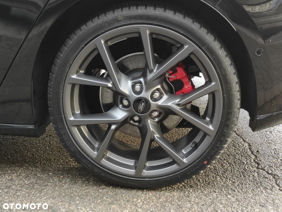 Ford Focus - 12
