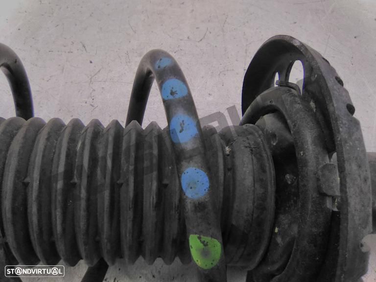 Amortecedor Frente Esquerdo/direito 6r041_3031f Seat Ibiza Iv ( - 4
