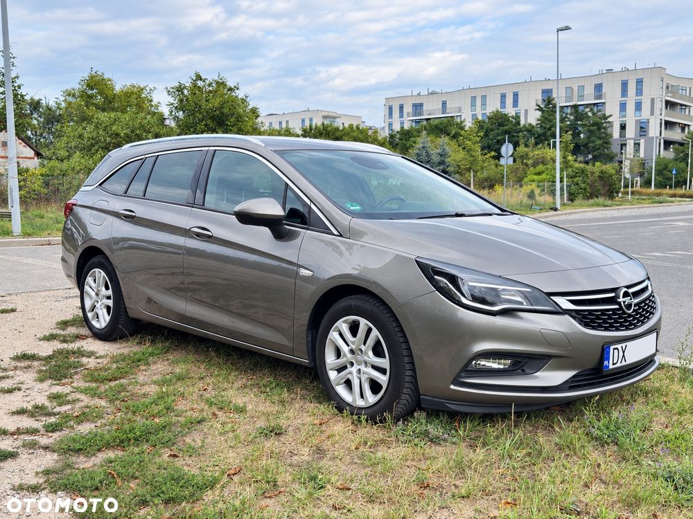 Opel Astra 1.4 T Enjoy - 1