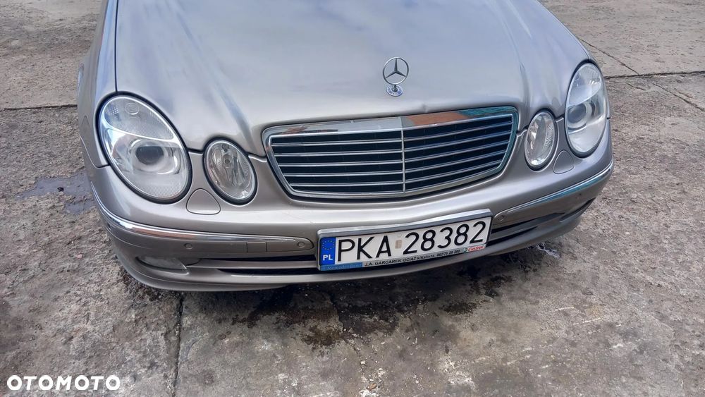 Mercedes-Benz Klasa E - 11