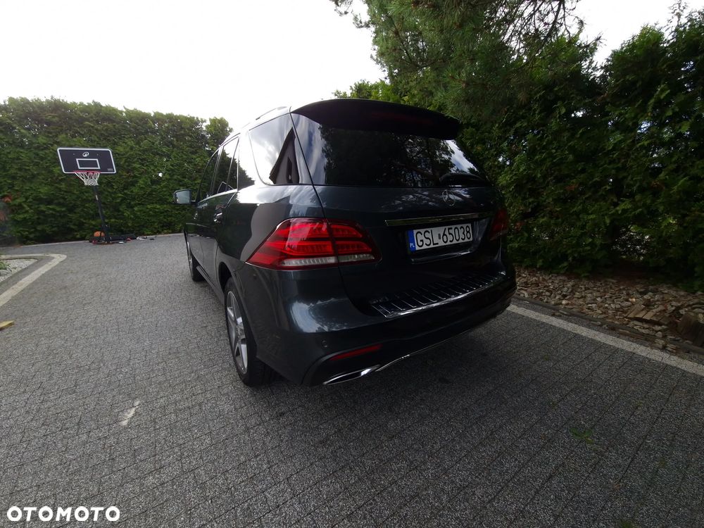 Mercedes-Benz GLE - 4
