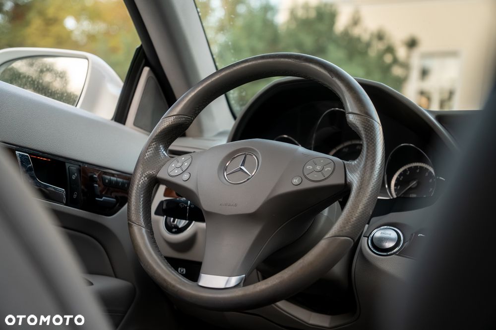 Mercedes-Benz Klasa E - 20