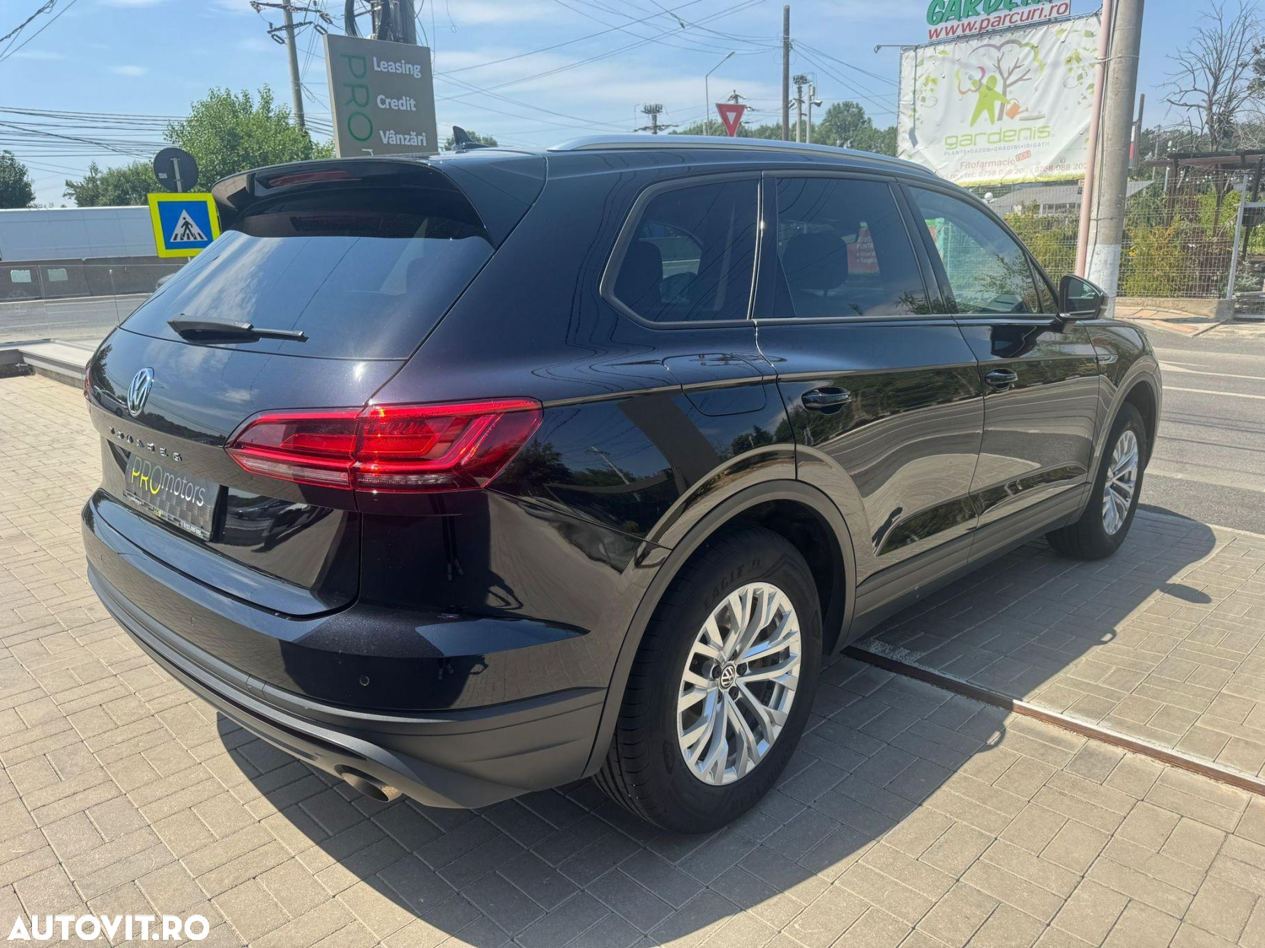 Volkswagen Touareg V6 TDI Elegance - 6