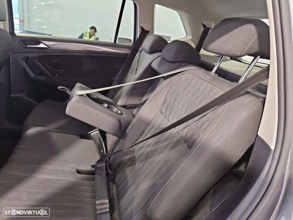 VW Tiguan Allspace 2.0 TDI Life DSG - 9