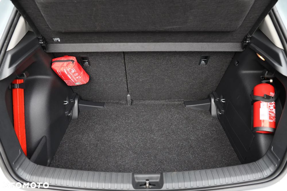 Skoda Fabia 1.0 TSI Ambition - 32