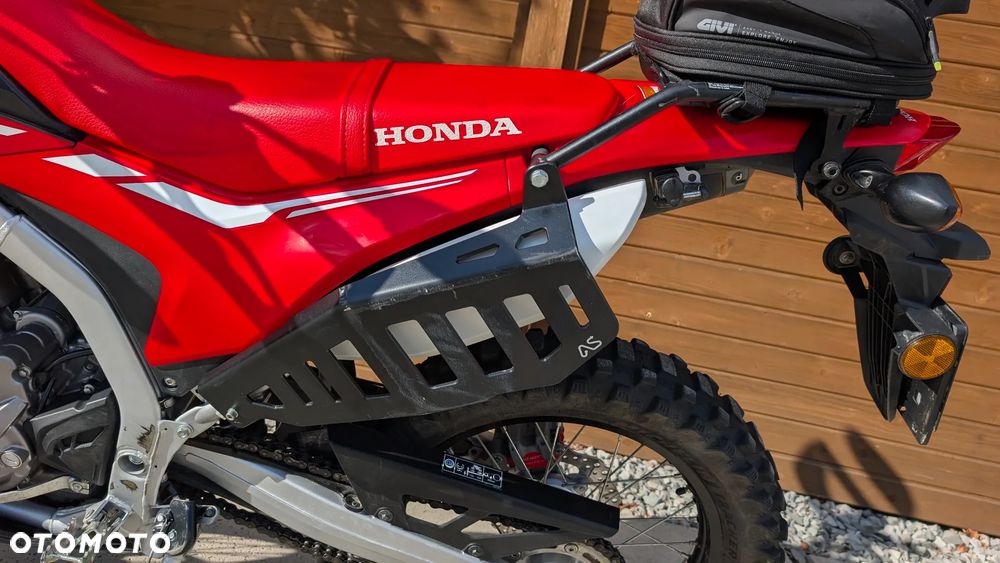 Honda CRF - 8