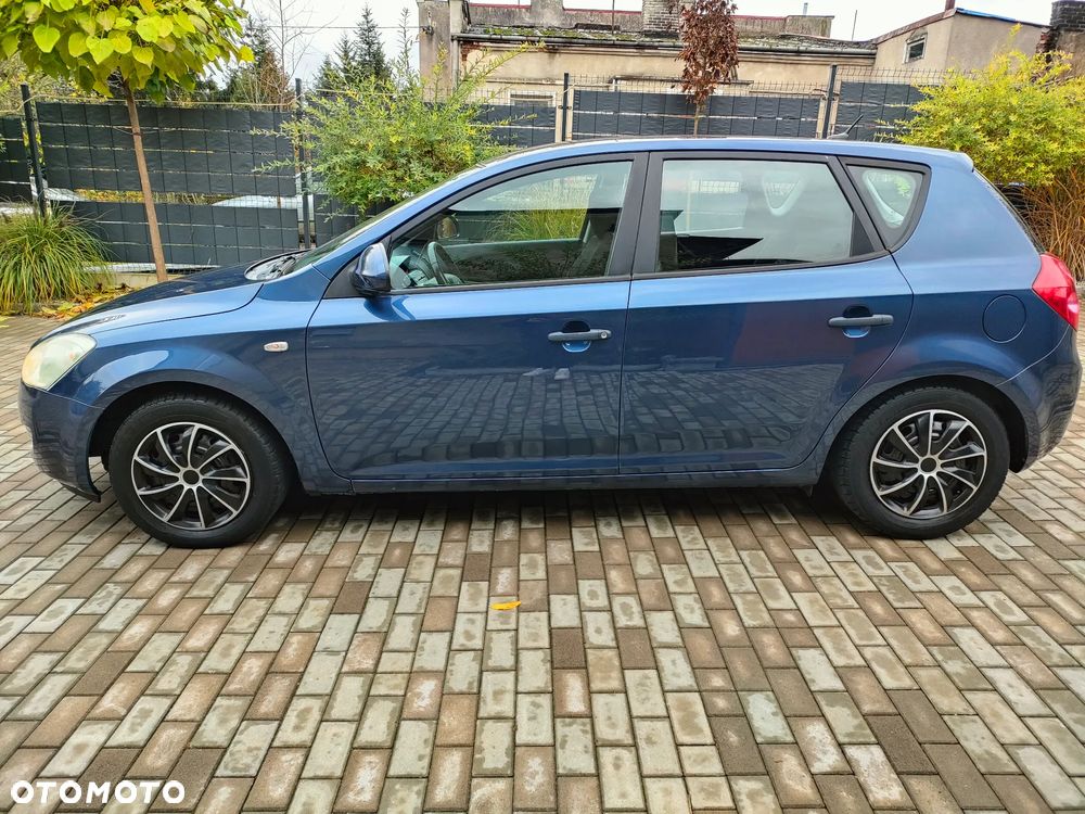 Kia Ceed 1.4 CVVT LX Basis - 5